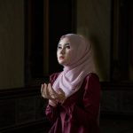 5 Ciri Istri yang Sabar Menghadapi Permasalahan Sehari-hari